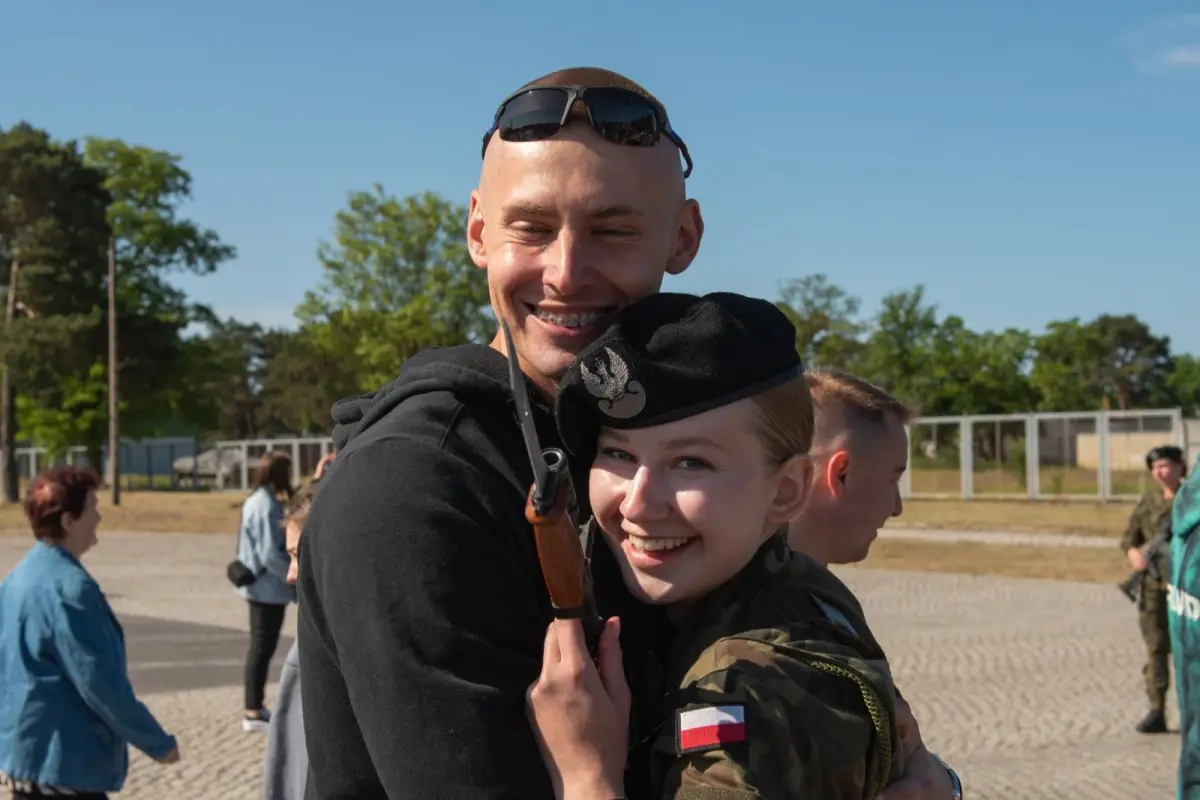 Przysięga w 10 Brygadzie Kawalerii Pancernej w Świętoszowie