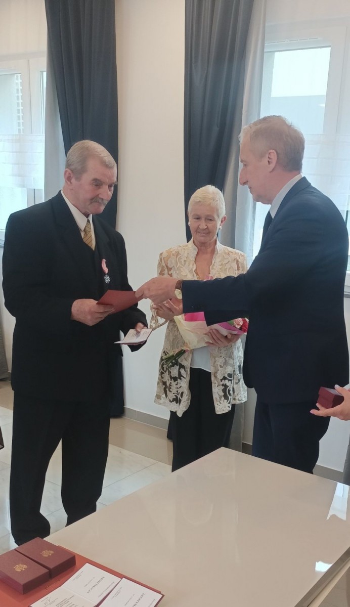 Dziewięć par z gminy Osiecznica uhonorowanych przez prezydenta RP