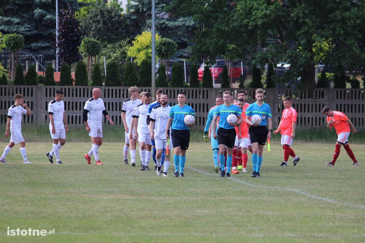 Galeria zdjęć z meczu BKS II - Sparta Zebrzydowa