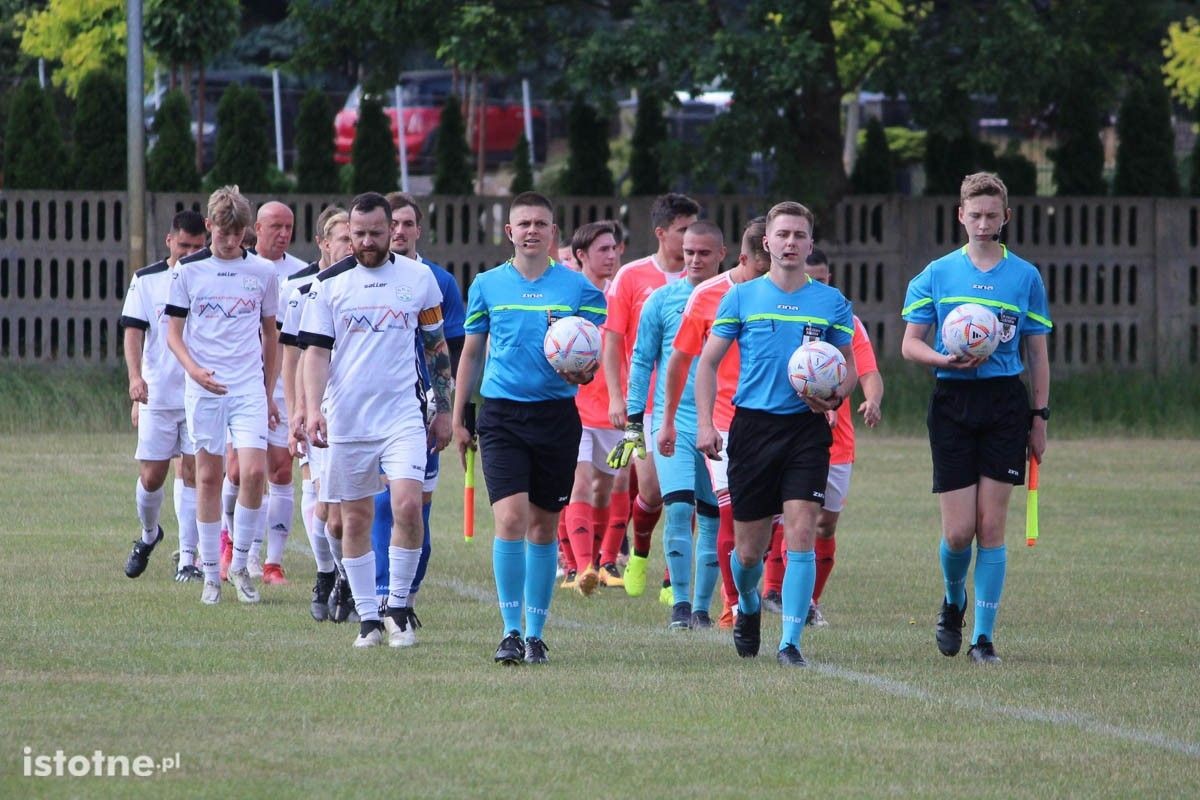 Galeria zdjęć z meczu BKS II - Sparta Zebrzydowa