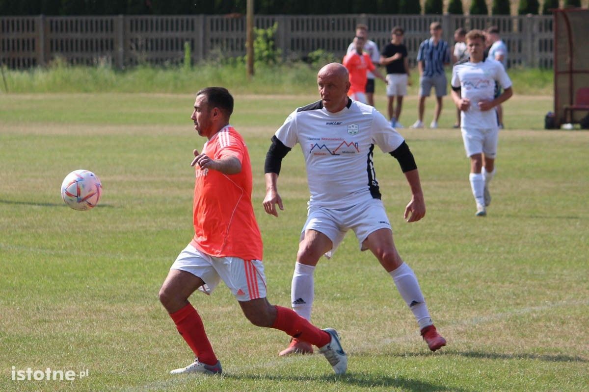 Galeria zdjęć z meczu BKS II - Sparta Zebrzydowa