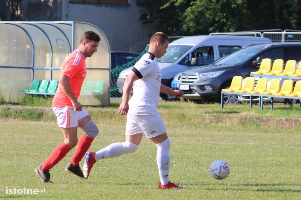 Galeria zdjęć z meczu BKS II - Sparta Zebrzydowa