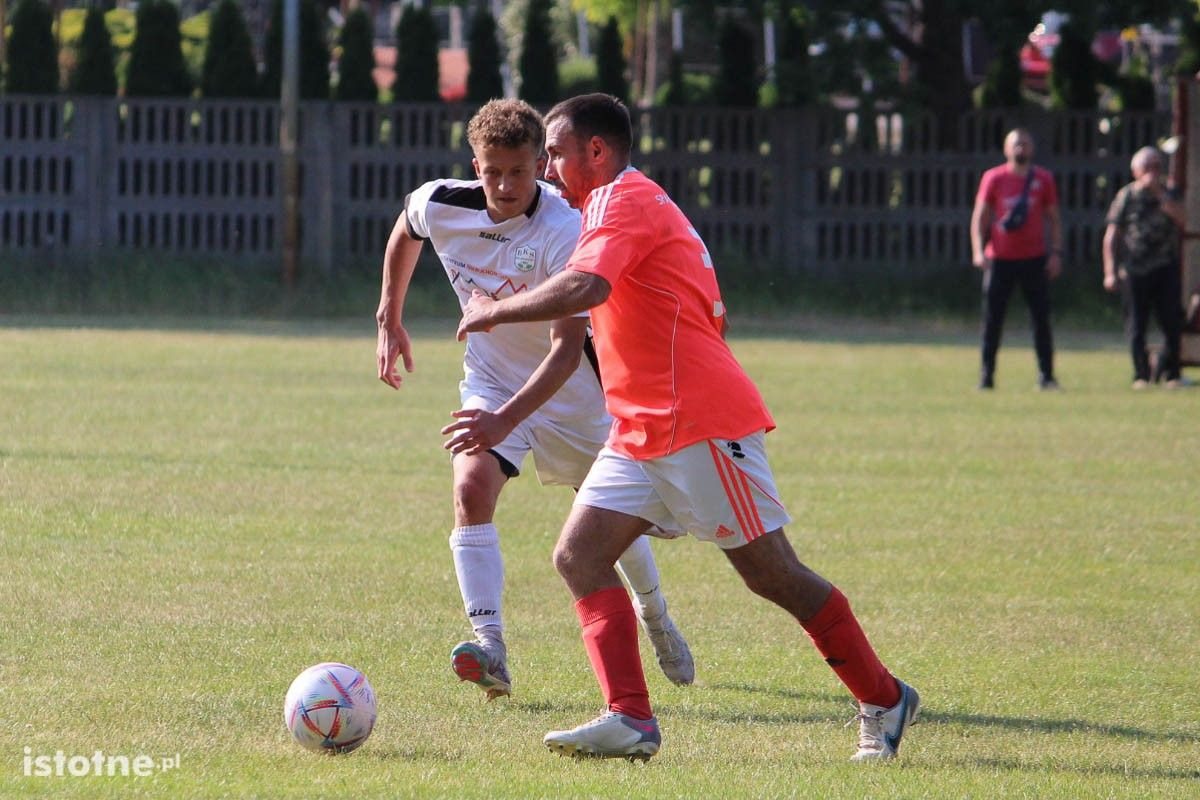 Galeria zdjęć z meczu BKS II - Sparta Zebrzydowa