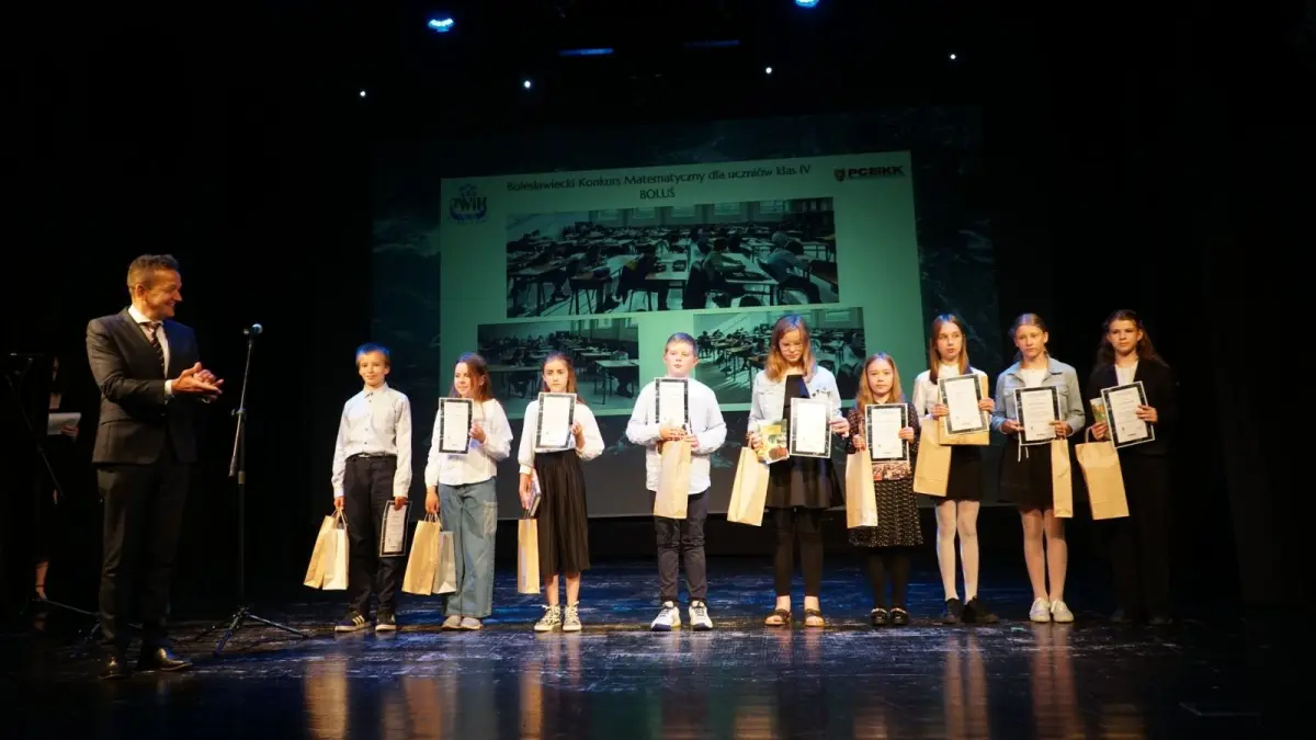 Laureaci powiatowych konkursów uhonorowani