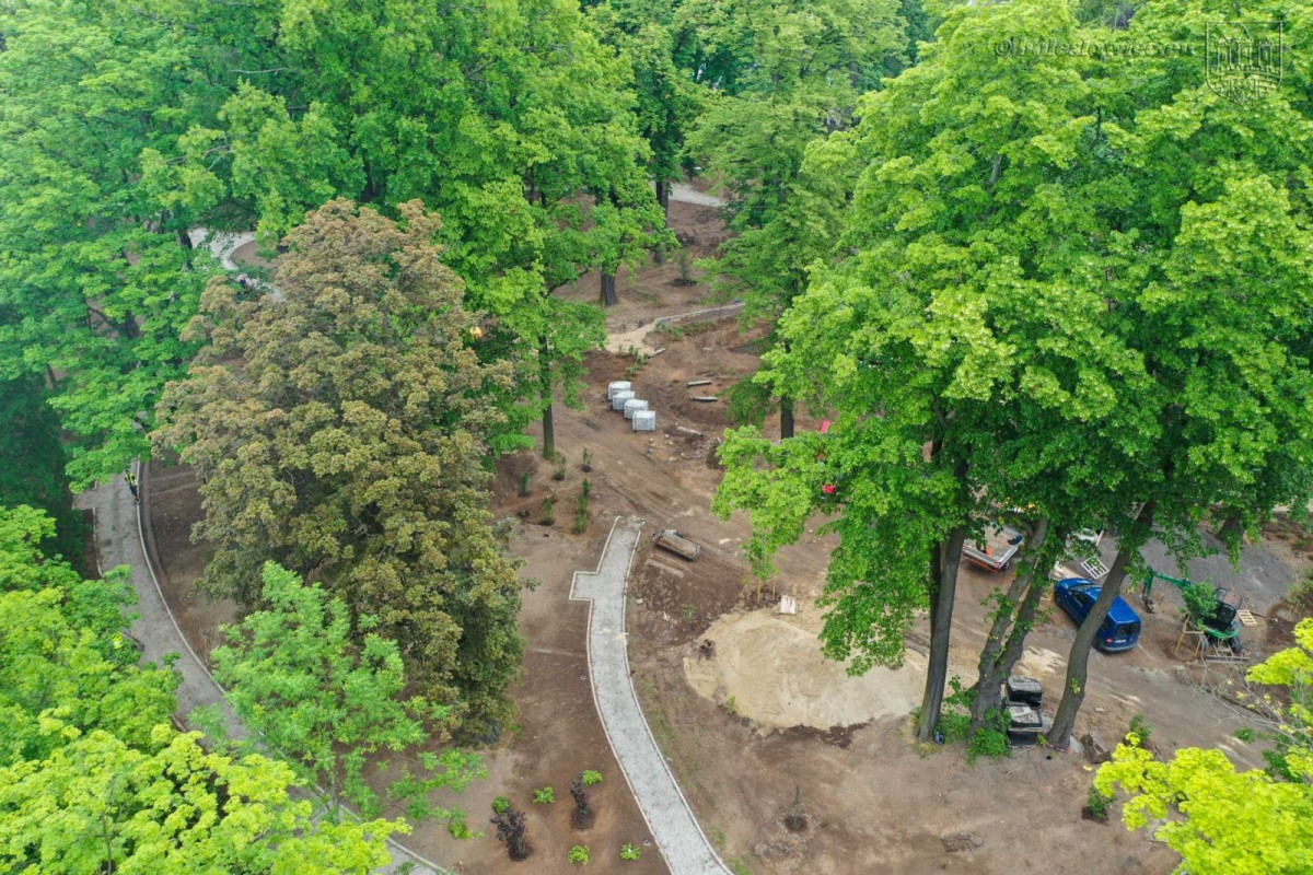 Prace w parku przy Zgorzeleckiej w Bolesławcu