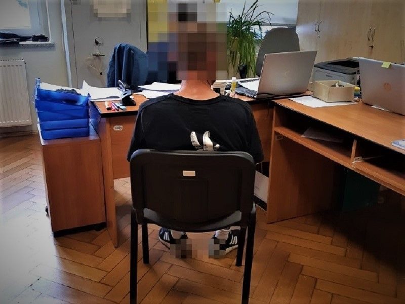 Podejrzany i maczeta