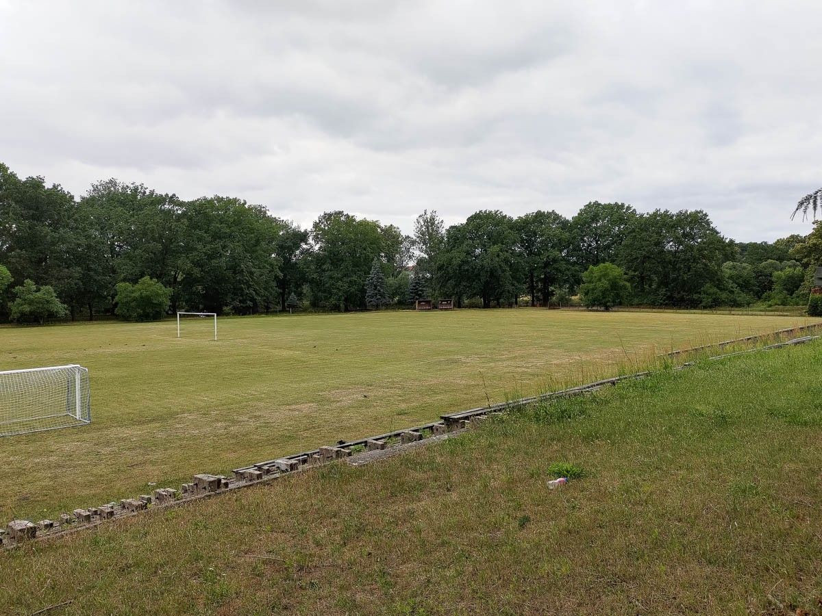 Boisko przy ulicy Rajskiej w Bolesławcu