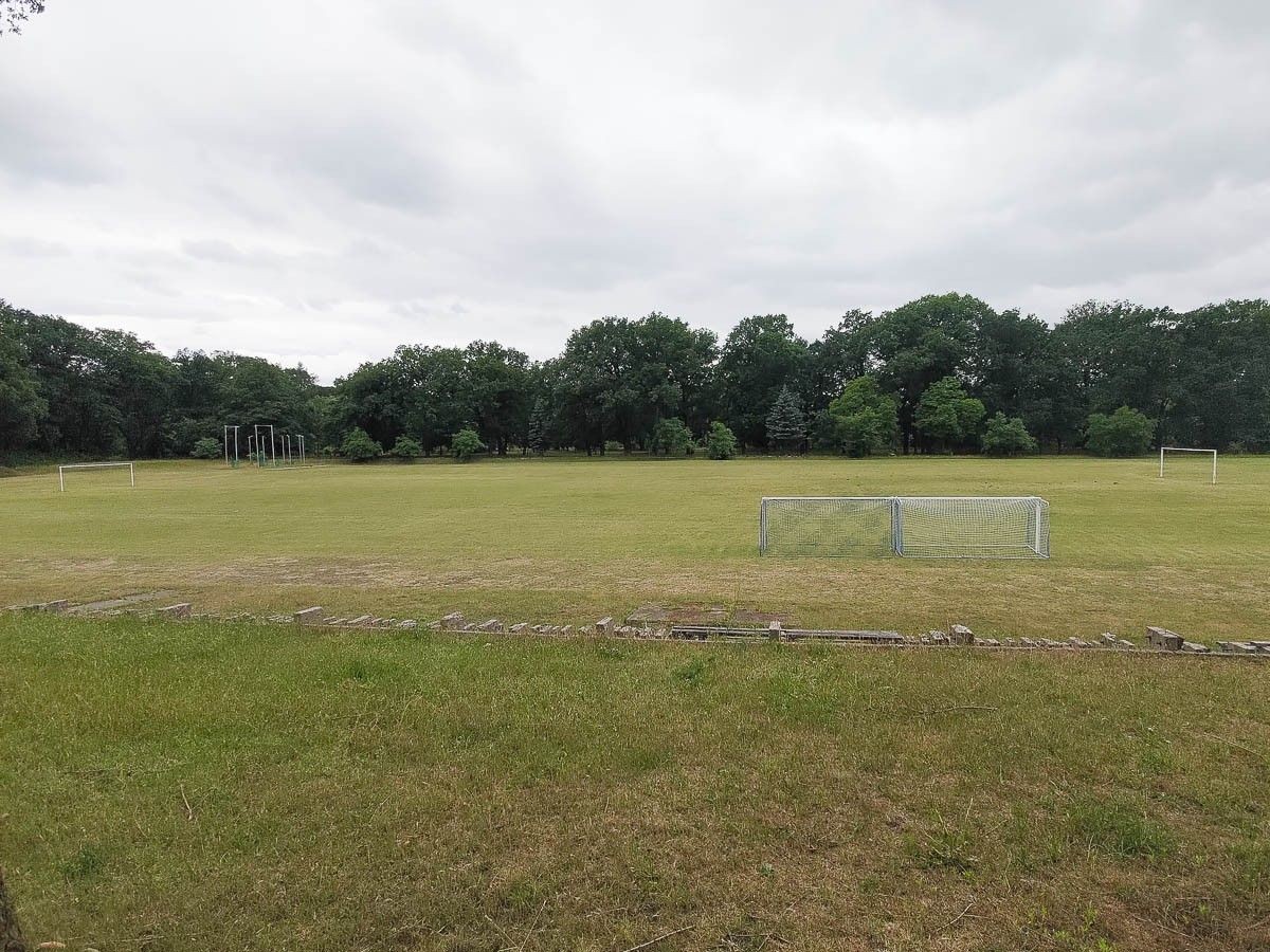 Boisko przy ulicy Rajskiej w Bolesławcu