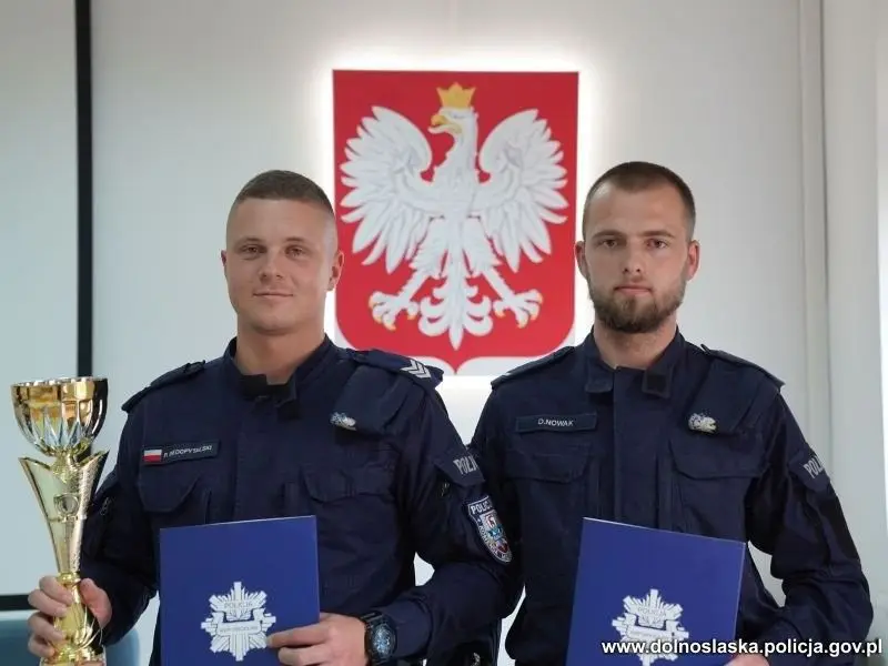 Policjanci