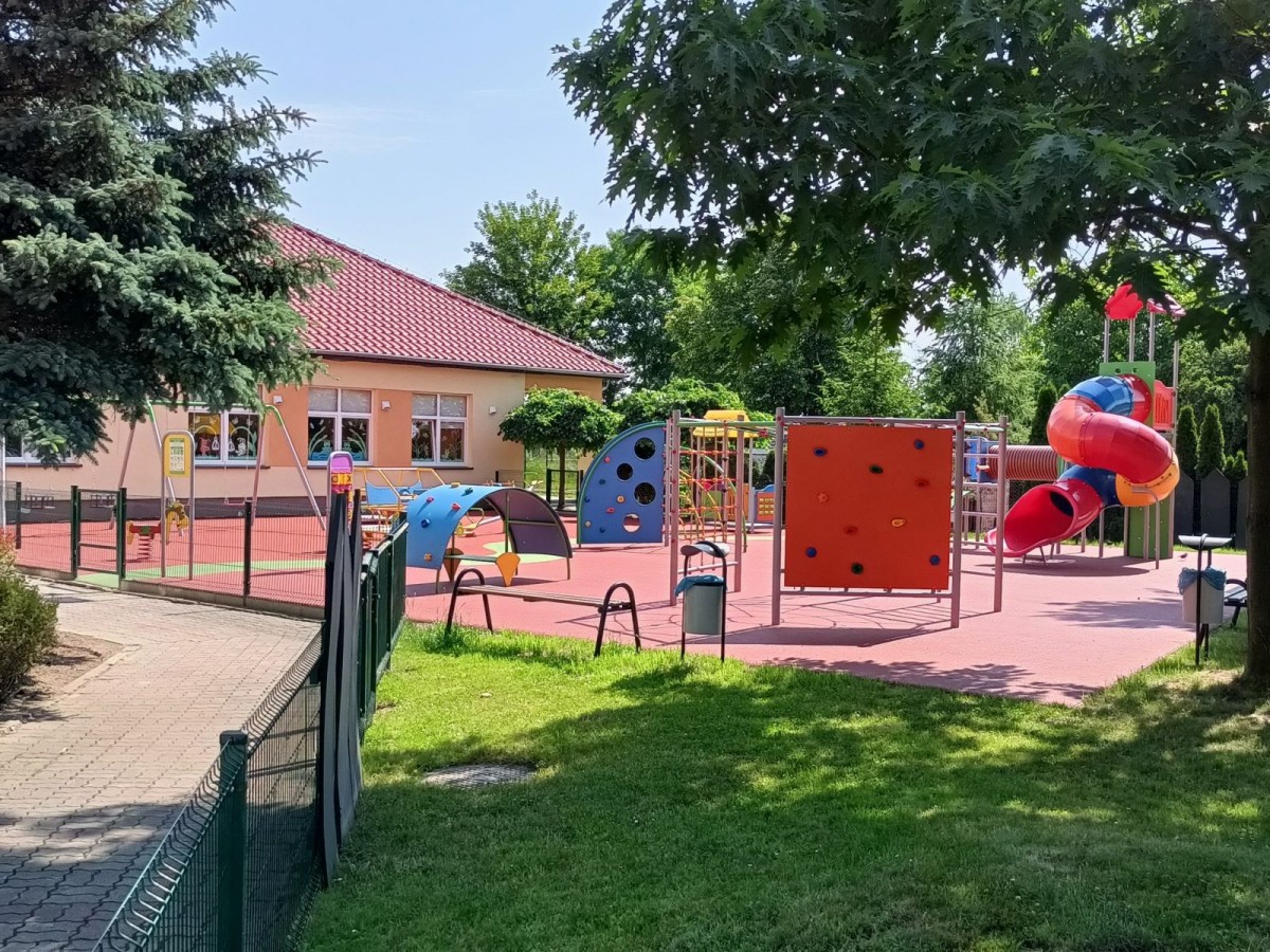 Place zabaw w gminie Warta Bolesławiecka