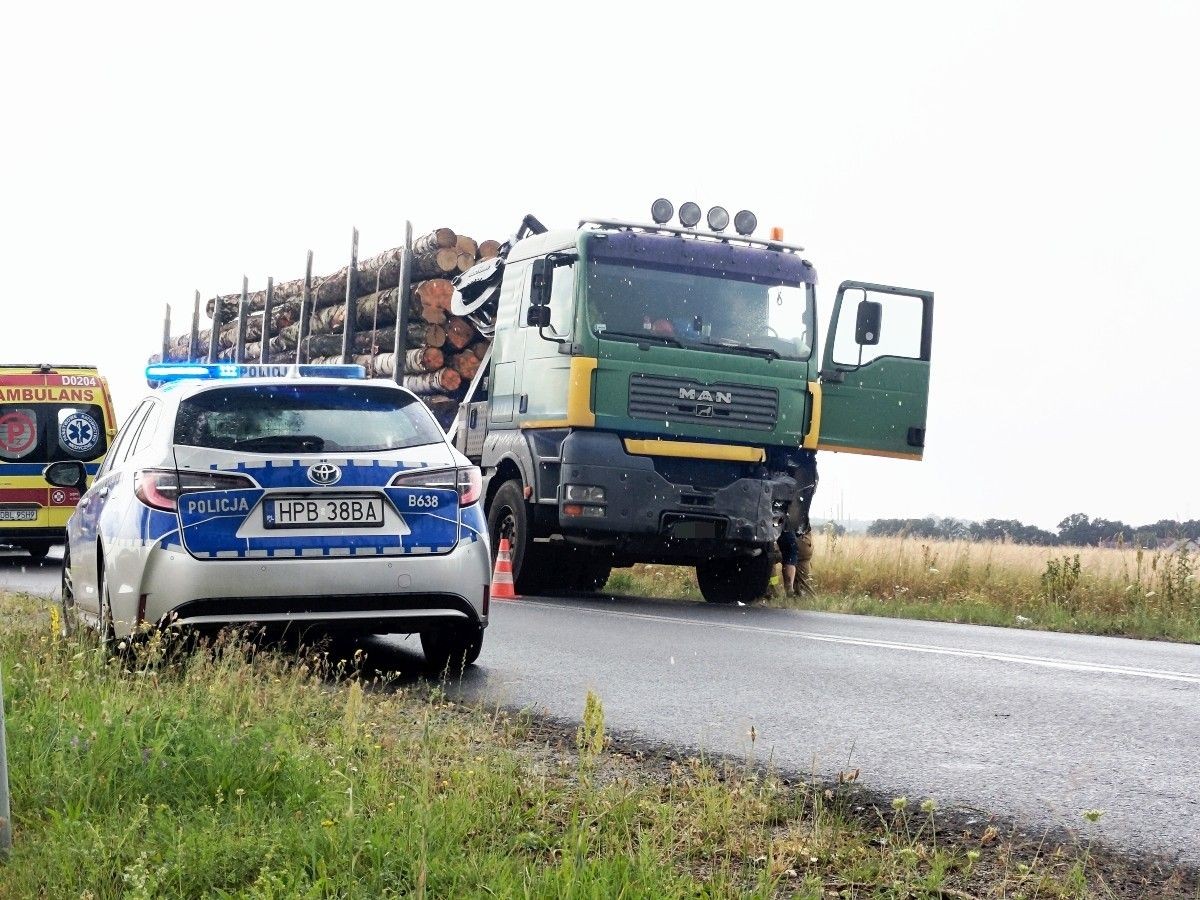 Wypadek koło Nowogrodźca