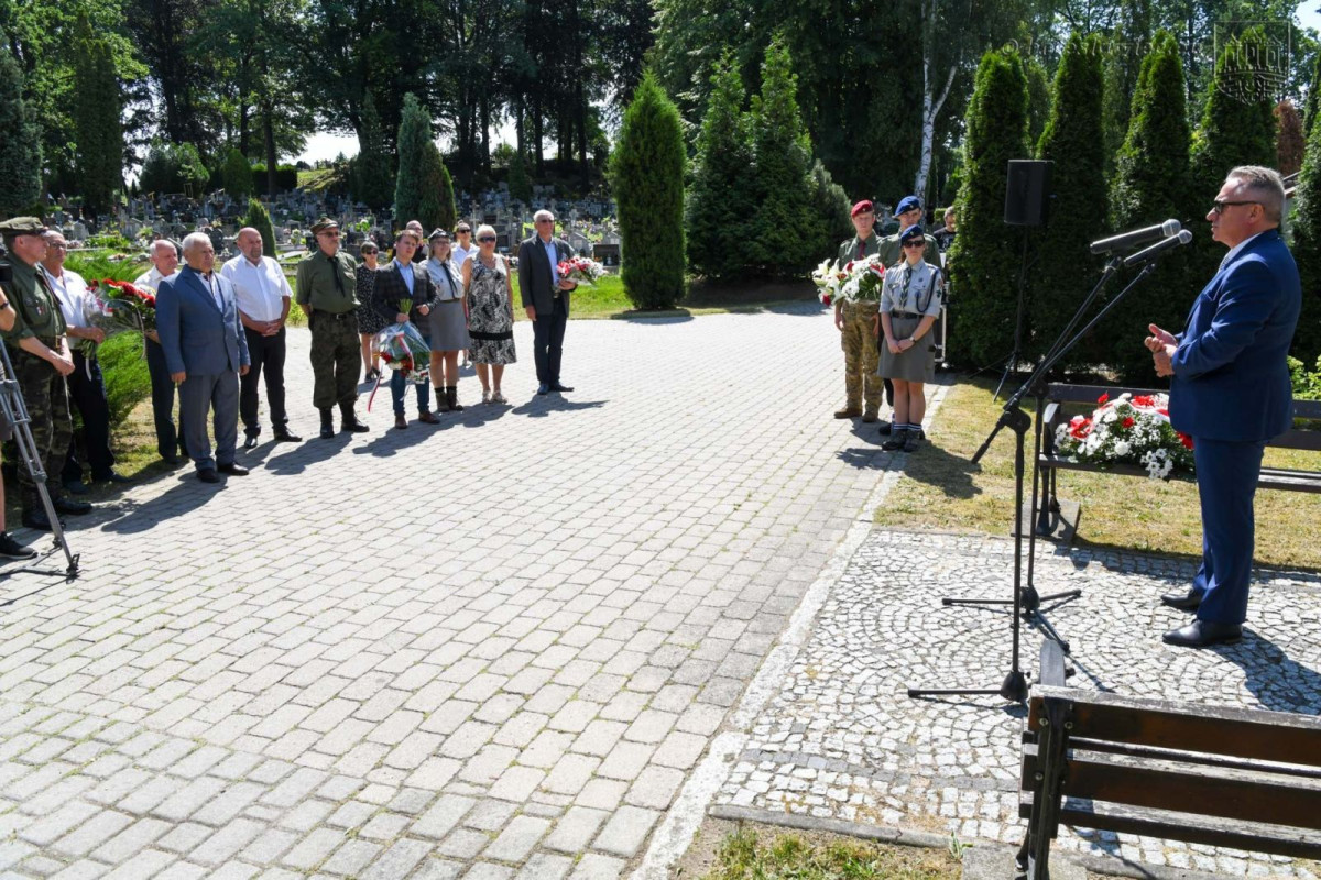 Rocznica rzezi wołyńskiej. Bolesławiec oddał hołd pomordowanym Polakom
