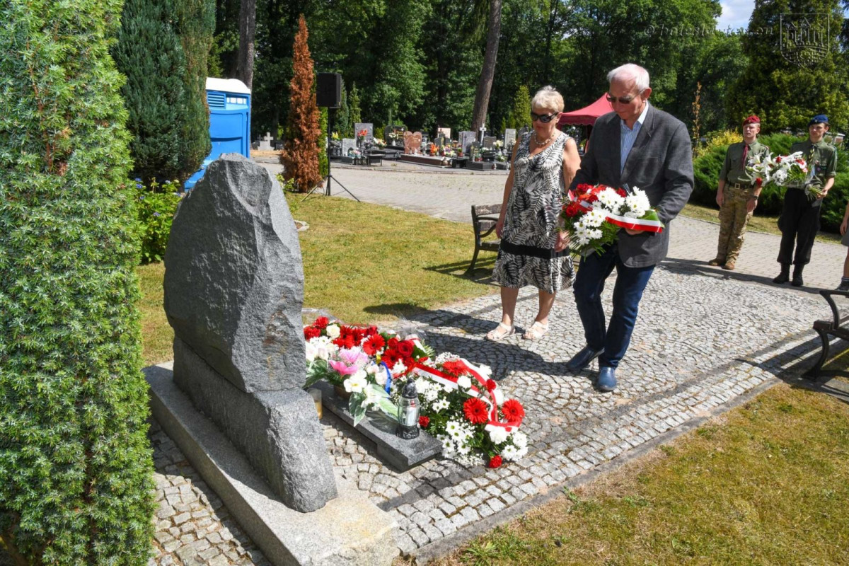 Rocznica rzezi wołyńskiej. Bolesławiec oddał hołd pomordowanym Polakom