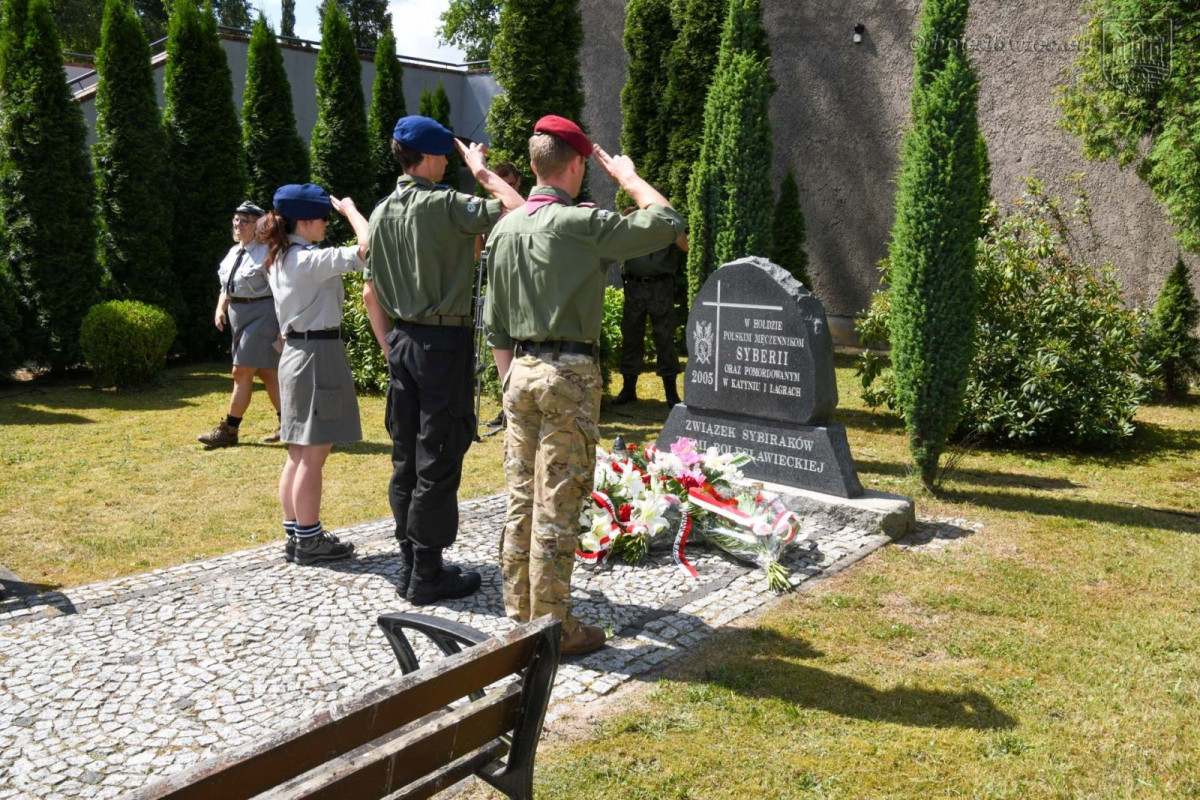 Rocznica rzezi wołyńskiej. Bolesławiec oddał hołd pomordowanym Polakom