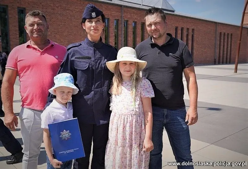 Nowi policjanci złożyli ślubowanie we Wrocławiu