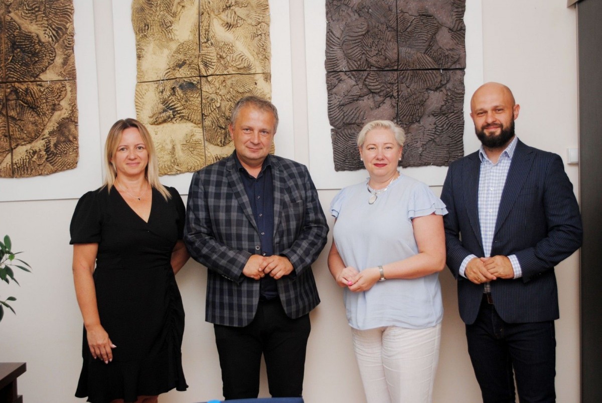 Prawie milion złotych na renowację dachu