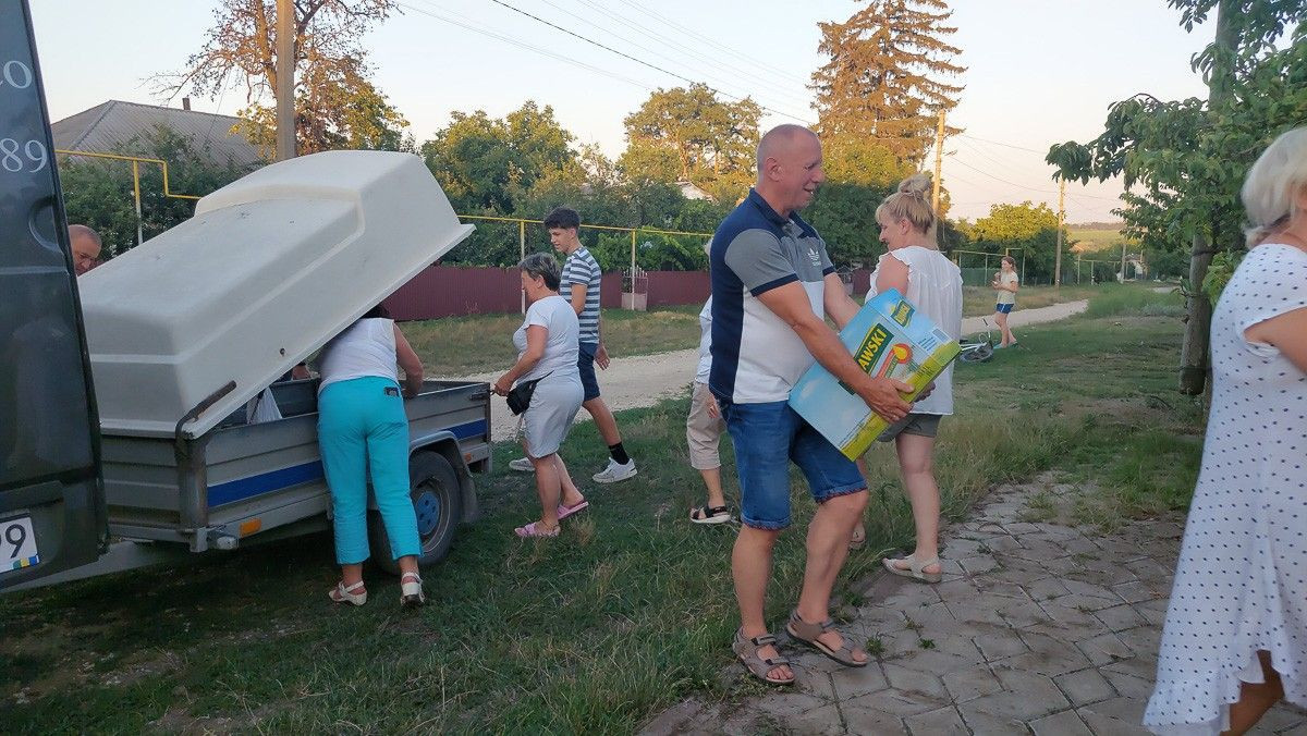 Bolesławianie pojechali z darami do Polaków w Mołdawii