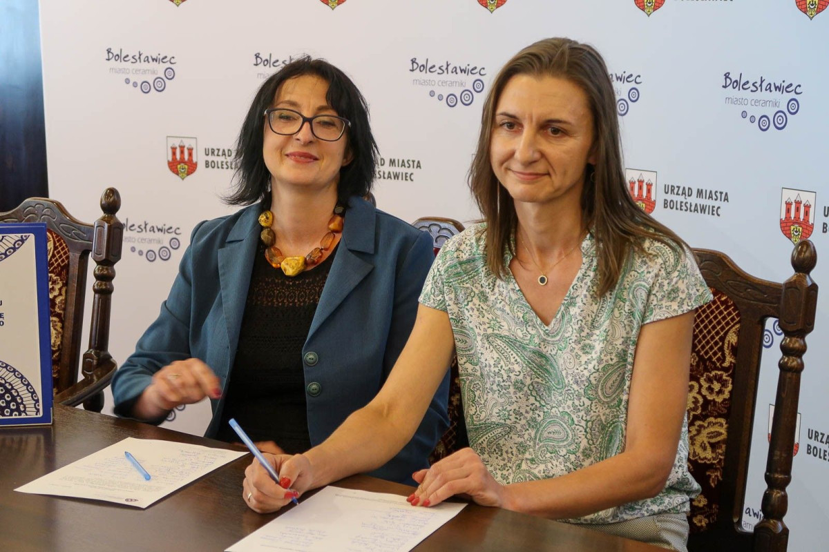 Podpisanie dokumentów ws. wpisania ceramiki bolesławieckiej na listę UNESCO