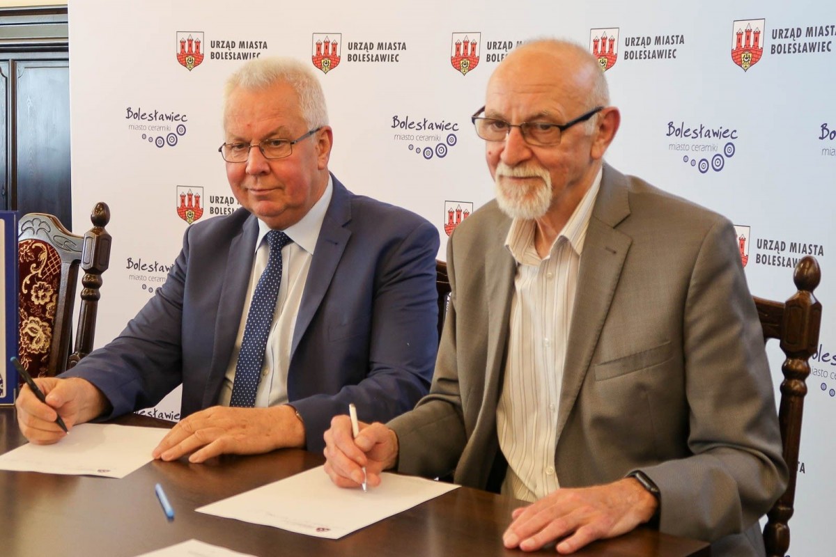 Podpisanie dokumentów ws. wpisania ceramiki bolesławieckiej na listę UNESCO