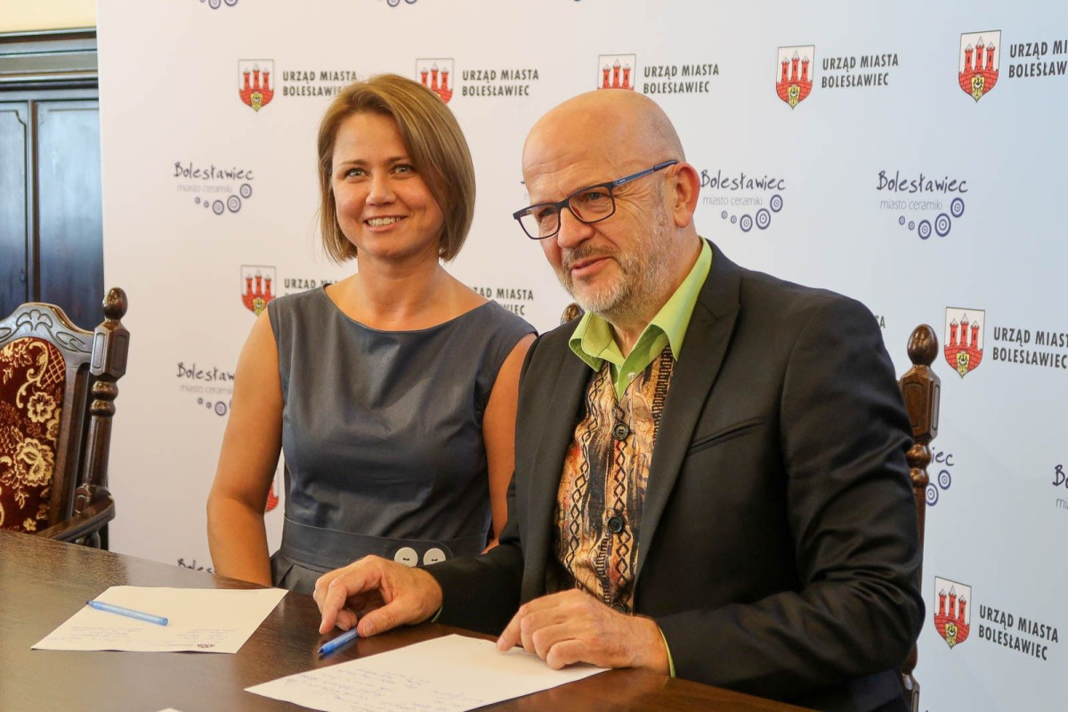 Podpisanie dokumentów ws. wpisania ceramiki bolesławieckiej na listę UNESCO