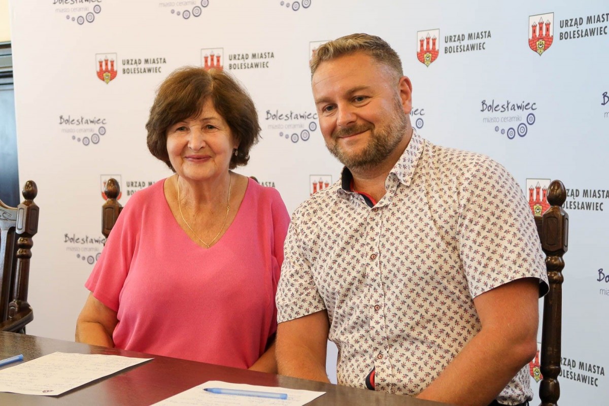 Podpisanie dokumentów ws. wpisania ceramiki bolesławieckiej na listę UNESCO