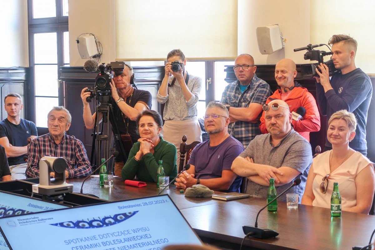 Podpisanie dokumentów ws. wpisania ceramiki bolesławieckiej na listę UNESCO