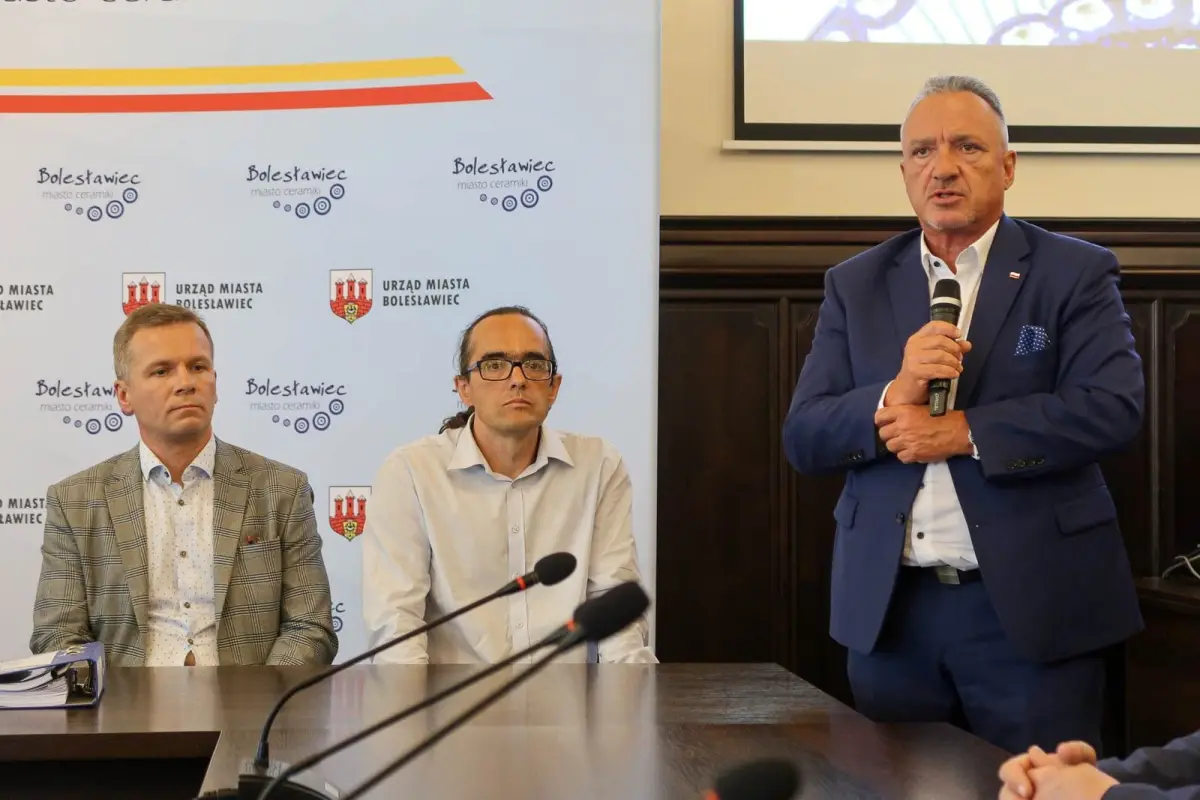 Podpisanie dokumentów ws. wpisania ceramiki bolesławieckiej na listę UNESCO