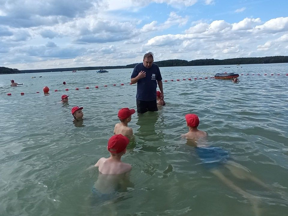 Młodzi strażacy z gminy Nowogrodziec na 11-dniowych koloniach w Lubuskiem