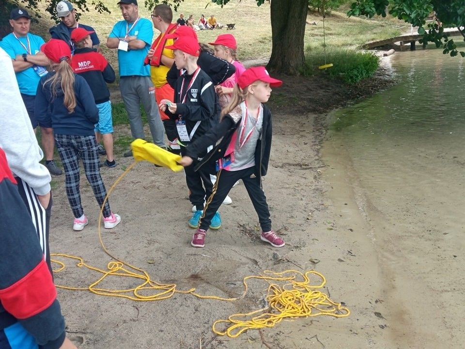 Młodzi strażacy z gminy Nowogrodziec na 11-dniowych koloniach w Lubuskiem