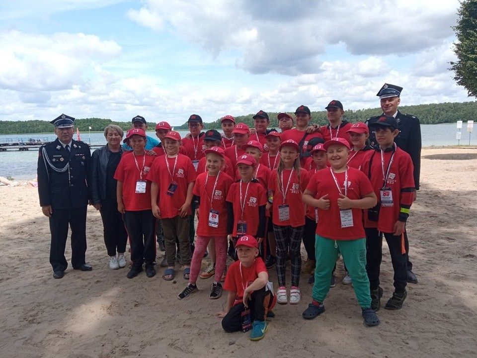 Młodzi strażacy z gminy Nowogrodziec na 11-dniowych koloniach w Lubuskiem