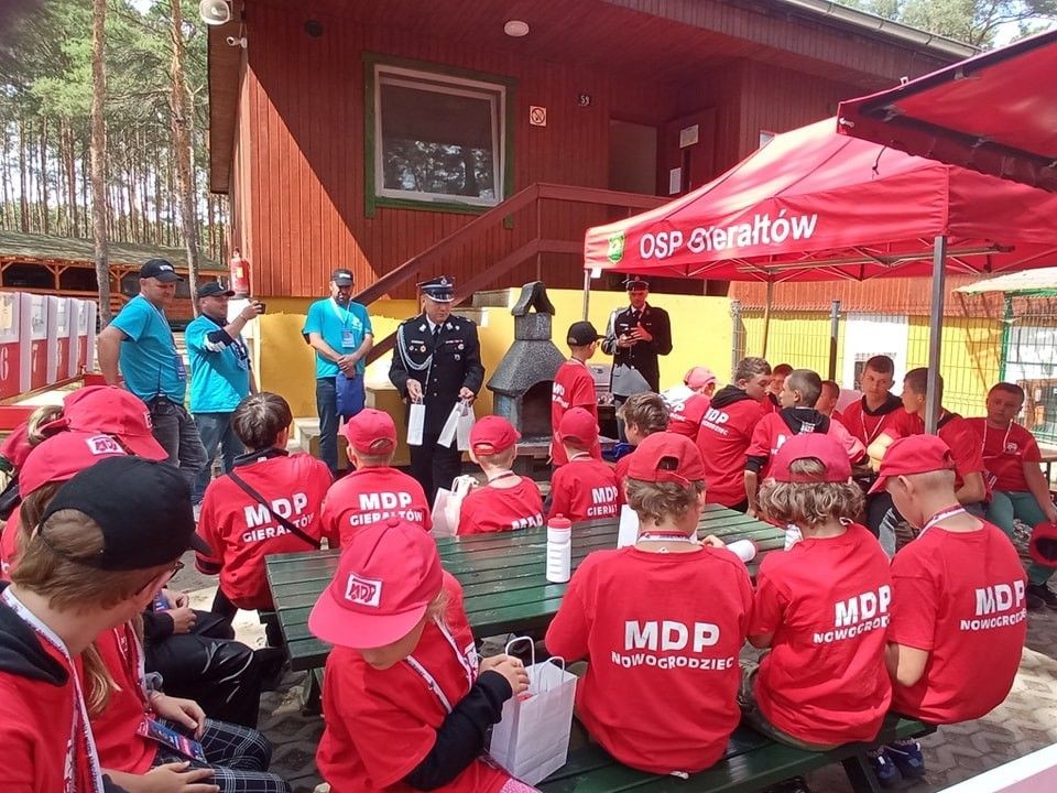 Młodzi strażacy z gminy Nowogrodziec na 11-dniowych koloniach w Lubuskiem