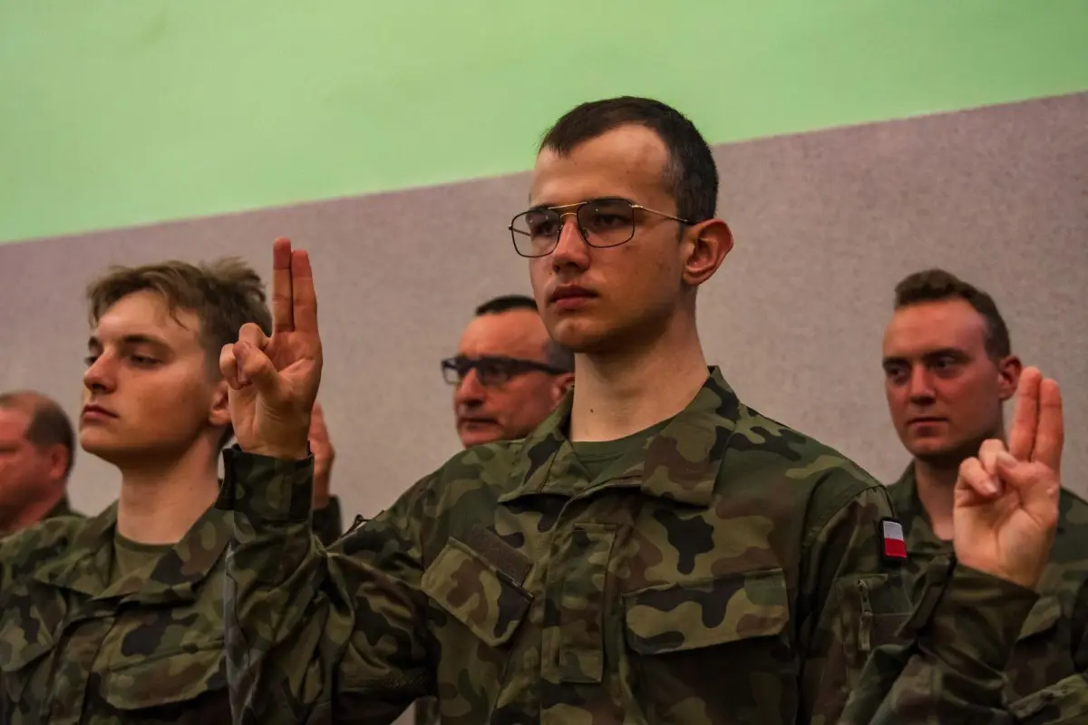 Добровольці програми «Тренуйся як солдат» склали військову присягу