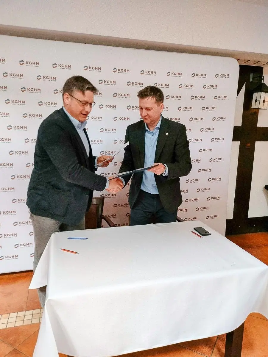 Bolesławiecki „Elektronik” realizuje pilotażowy program „Cyfrowa Przyszłość Miedzi”