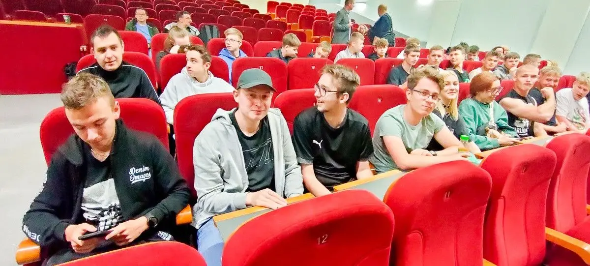 Bolesławiecki „Elektronik” realizuje pilotażowy program „Cyfrowa Przyszłość Miedzi”