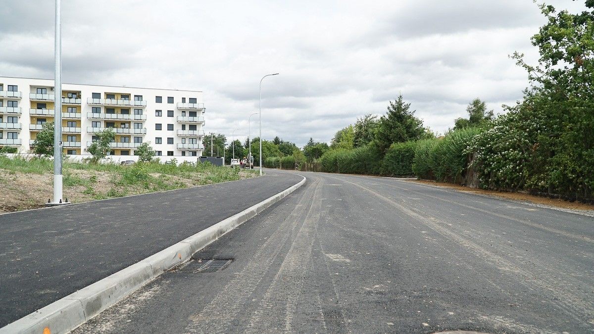 Trwają intensywne prace na drogach powiatowych