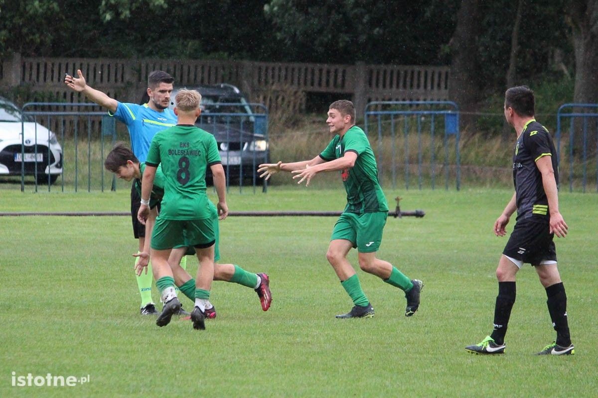 Galeria zdjęć z meczu pucharowego juniorzy BKS - seniorzy Piast Zawidów