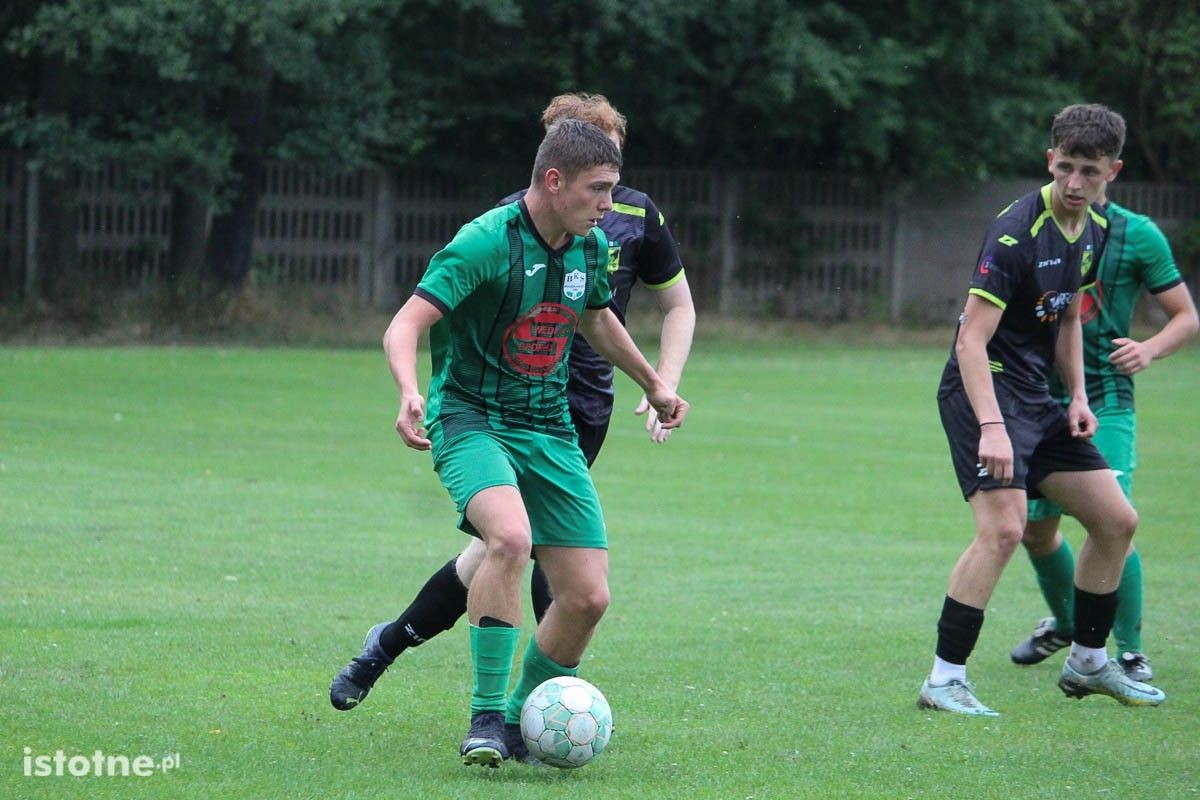 Galeria zdjęć z meczu pucharowego juniorzy BKS - seniorzy Piast Zawidów