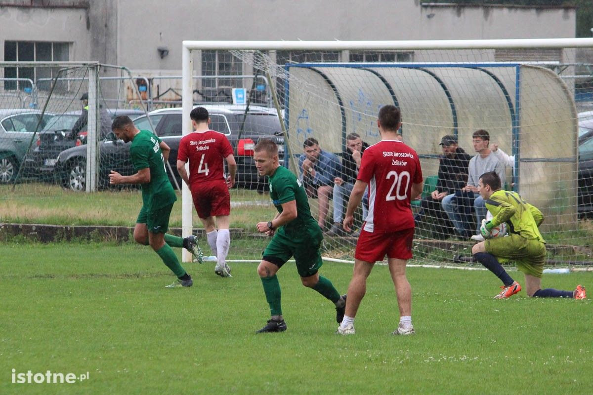 Galeria zdjęć z meczu sparingowego BKS - KS Stare Jaroszowice