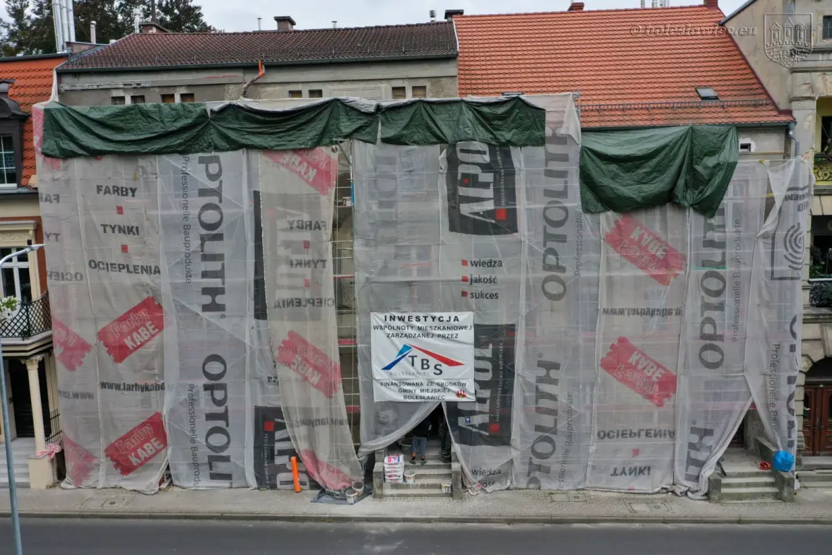 Zabytkowa kamienica przy Kubika w Bolesławcu odzyska dawny blask
