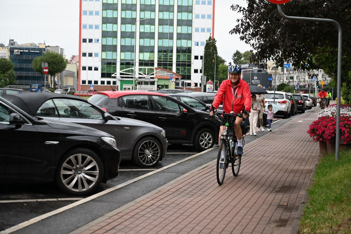 Ruszyli w 30-km trasę śladami wybitnego bolesławieckiego regionalisty
