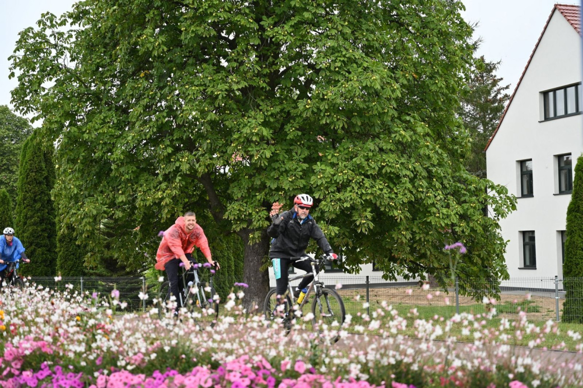 Ruszyli w 30-km trasę śladami wybitnego bolesławieckiego regionalisty