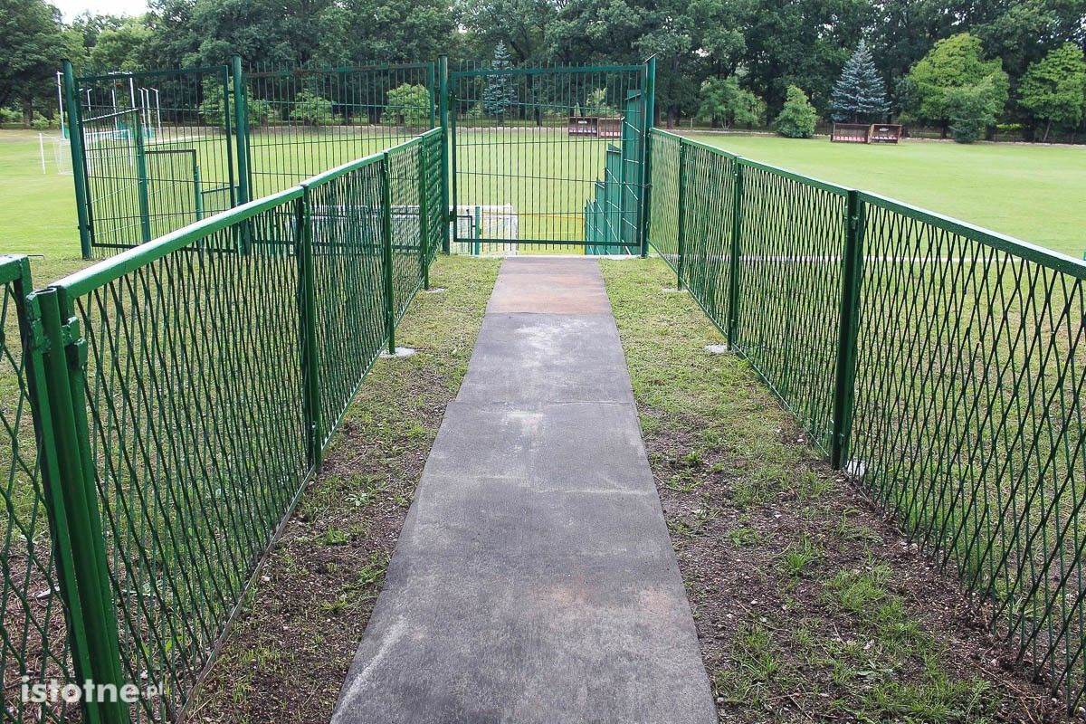 Stadion przy ulicy Rajskiej w Bolesławcu
