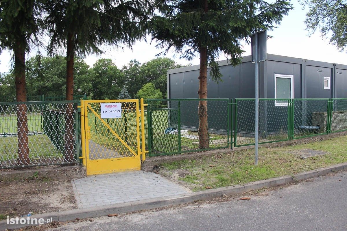 Stadion przy ulicy Rajskiej w Bolesławcu