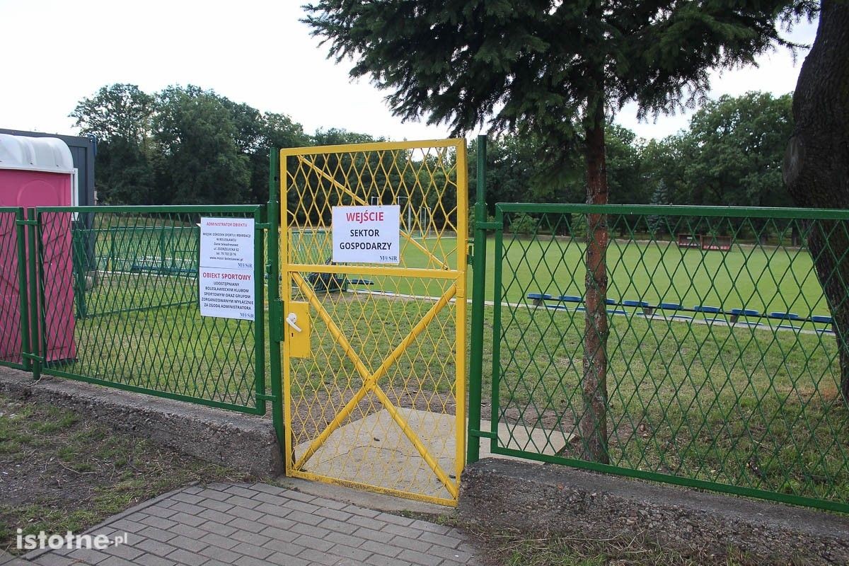 Stadion przy ulicy Rajskiej w Bolesławcu