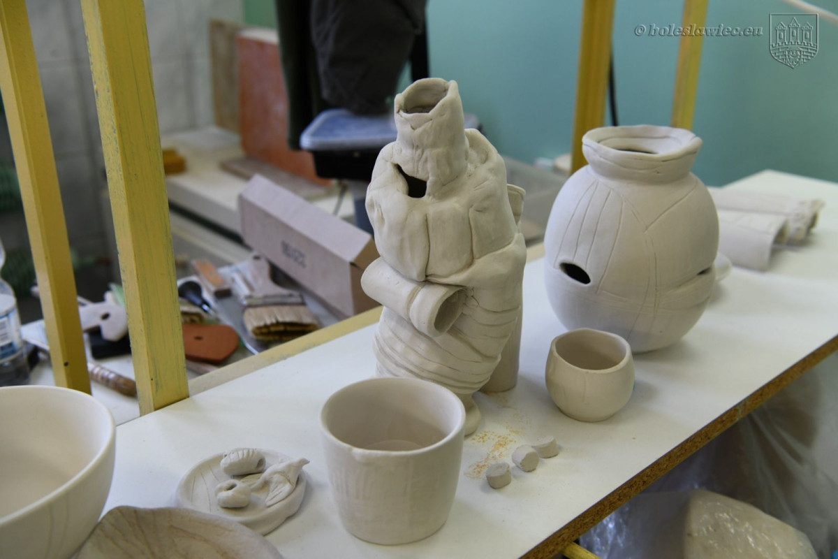 Trwa 59. Międzynarodowy Plener Ceramiczno-Rzeźbiarski