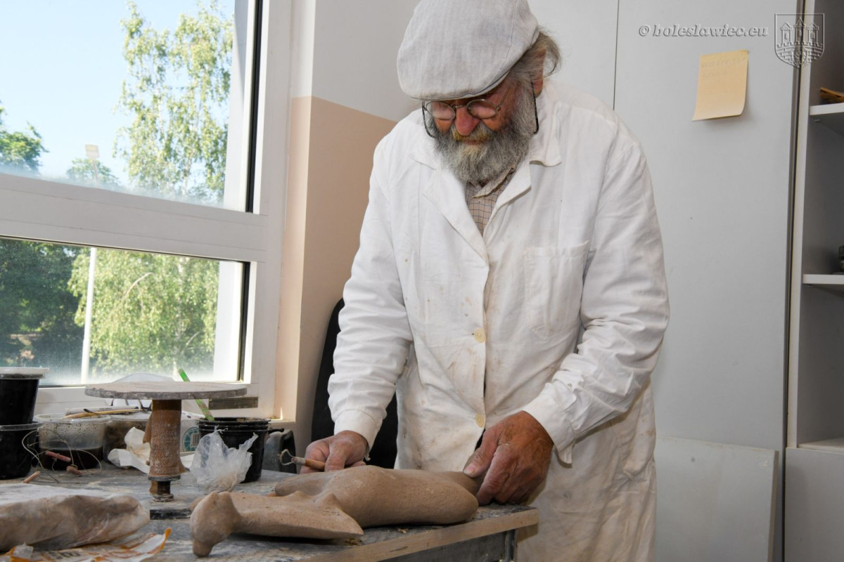 Trwa 59. Międzynarodowy Plener Ceramiczno-Rzeźbiarski