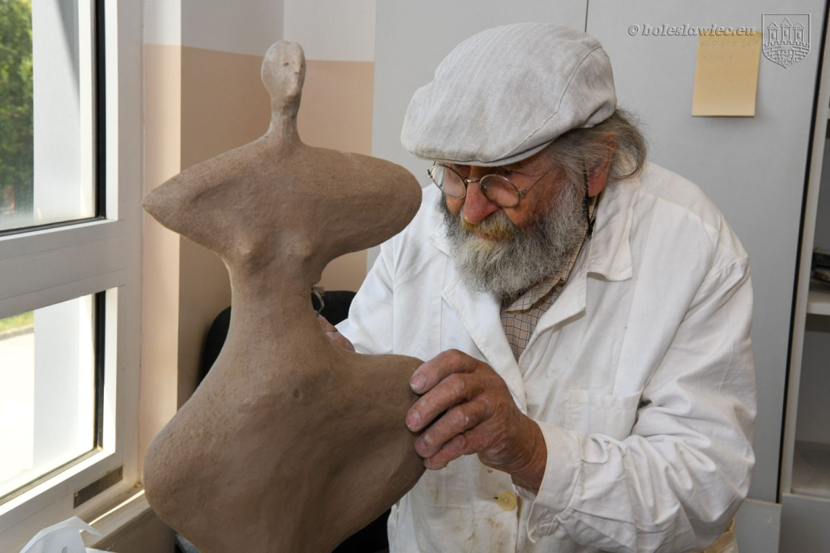 Trwa 59. Międzynarodowy Plener Ceramiczno-Rzeźbiarski