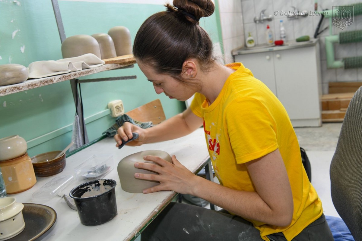 Trwa 59. Międzynarodowy Plener Ceramiczno-Rzeźbiarski