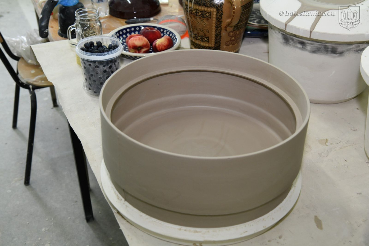 Trwa 59. Międzynarodowy Plener Ceramiczno-Rzeźbiarski