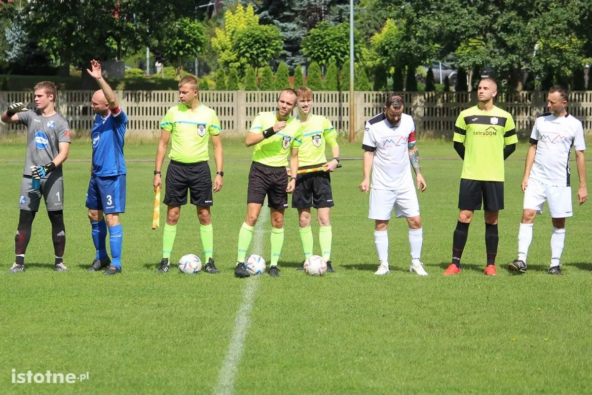 Galeria zdjęć z meczu BKS II - GKS Cement Raciborowice